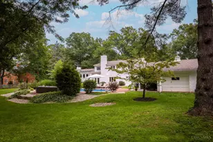 5025 Drake Rd, Indian Hill, OH 45243 - Photo 21