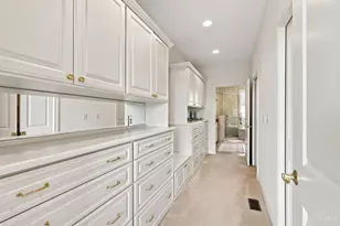 1498 Riverside Dr, Cincinnati, OH 45202 - Photo 19
