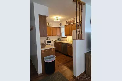 1145 Northview Drive #E, Hillsboro, OH 45133 - Photo 3