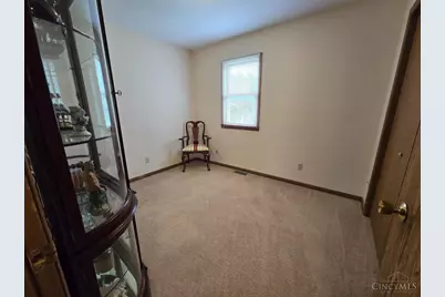 1145 Northview Drive #F, Hillsboro, OH 45133 - Photo 9