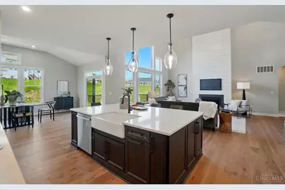 7516 Donegal Drive, Miami Township, OH 45233 - Photo 13