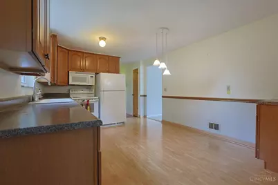 5256 Rybolt Road, Cincinnati, OH 45248 - Photo 9