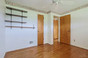5256 Rybolt Rd, Cincinnati, OH 45248 - Photo 17