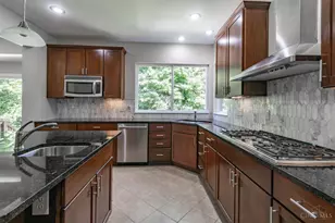 1080 Sedgefield Ct, Hamilton Township, OH 45039 - Photo 17