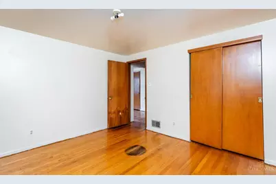 3422 Bassett Road, Cincinnati, OH 45205 - Photo 13