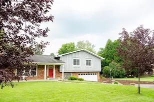 99 Red Bird Ln, Terrace Park, OH 45174 - Photo 3