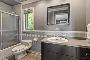 382 Grand Ave, Cincinnati, OH 45205 - Photo 19