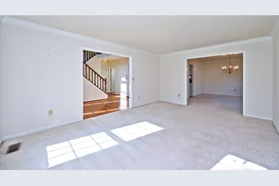 6889 Maddux Drive, Anderson Township, OH 45230 - Photo 9