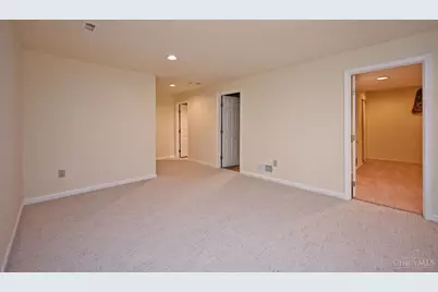 6889 Maddux Drive, Anderson Township, OH 45230 - Photo 53