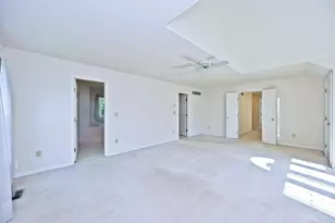 6889 Maddux Dr, Anderson Township, OH 45230 - Photo 35