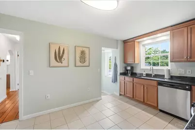 3201 Grischy Lane, Cincinnati, OH 45208 - Photo 11