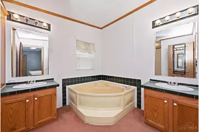 6463 Hunt Road, Wayne Township, OH 45107 - Photo 27