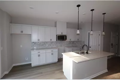 7232 Grandpoint Drive #49, West Chester, OH 45040 - Photo 5