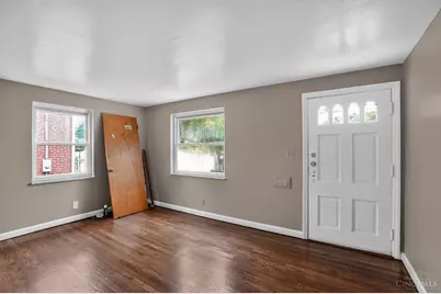 8243 Daly Road, Cincinnati, OH 45231 - Photo 9