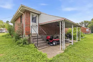 439 Hilltop Dr, Union Township, OH 45244 - Photo 5