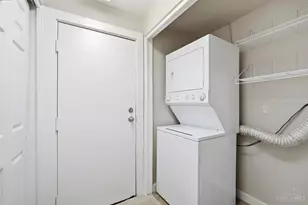 427 Hopkins St, Cincinnati, OH 45203 - Photo 33