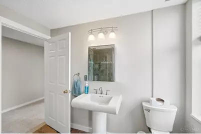 427 Hopkins Street #8, Cincinnati, OH 45203 - Photo 25