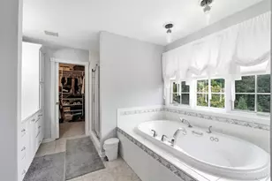 1374 Wexford Ln, Green Township, OH 45233 - Photo 31