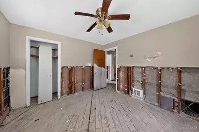 5227 Highview Drive, Cincinnati, OH 45238 - Photo 13