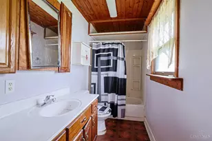 6634 Fairpark Ave, Cincinnati, OH 45216 - Photo 11