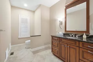 8100 Chinquapin Ln, Indian Hill, OH 45243 - Photo 41