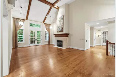 8100 Chinquapin Lane, Indian Hill, OH 45243 - Photo 7
