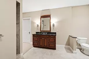 8100 Chinquapin Ln, Indian Hill, OH 45243 - Photo 37