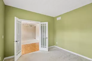 5798 Hawthorne Reserve Dr, Liberty Township, OH 45044 - Photo 7