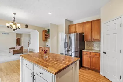 5798 Hawthorne Reserve Drive, Liberty Township, OH 45044 - Photo 23