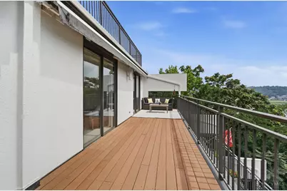 415 Bond Place #4C, Cincinnati, OH 45206 - Photo 43