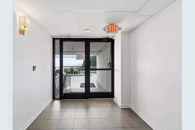 415 Bond Place #4C, Cincinnati, OH 45206 - Photo 61