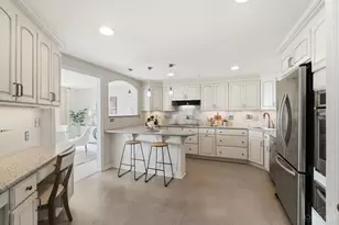 415 Bond Pl, Cincinnati, OH 45206 - Photo 15