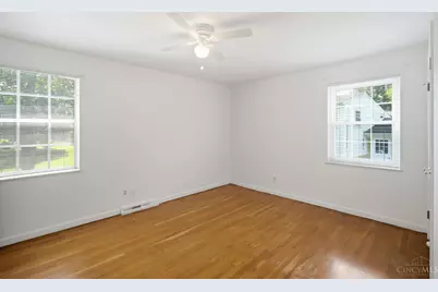 830 Sunderland Drive, Anderson Township, OH 45255 - Photo 23