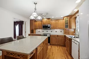830 Sunderland Dr, Anderson Township, OH 45255 - Photo 13