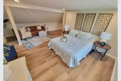 966 Summit Avenue, Glendale, OH 45246 - Photo 13