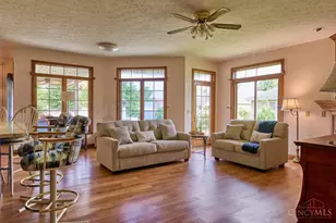 516 Cheyenne Ct, Wilmington, OH 45177 - Photo 7