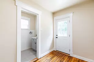 1953 Cordova Ave, Cincinnati, OH 45239 - Photo 9