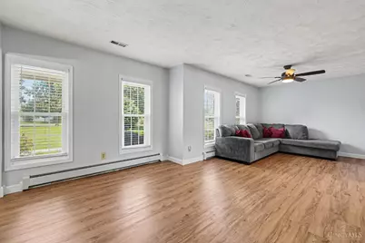 5748 Cochran Road, Hamilton Township, OH 45152 - Photo 9