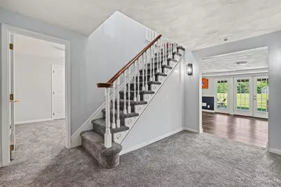 5748 Cochran Road, Hamilton Township, OH 45152 - Photo 23