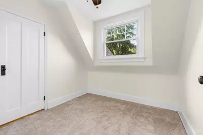3129 Penrose Place, Cincinnati, OH 45211 - Photo 27