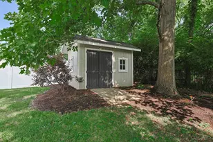 34 Forest Ave, Wyoming, OH 45215 - Photo 49