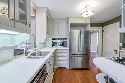 34 Forest Avenue, Wyoming, OH 45215 - Photo 15