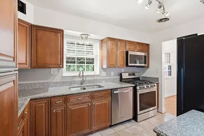 5717 Glow Court, Cincinnati, OH 45238 - Photo 11