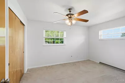 5717 Glow Court, Cincinnati, OH 45238 - Photo 13