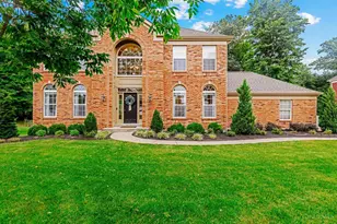 4253 English Oaks Ct, Union Township, OH 45103 - Photo 1