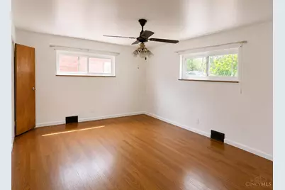 4107 W Eighth Street, Cincinnati, OH 45205 - Photo 9