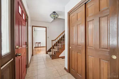 7489 Fitzroy Court, West Chester, OH 45241 - Photo 5