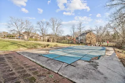 7489 Fitzroy Court, West Chester, OH 45241 - Photo 47