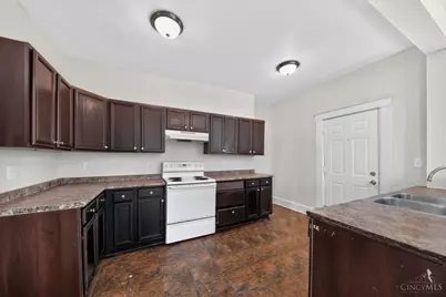 2654 Cora Avenue, Cincinnati, OH 45211 - Photo 11