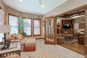 11972 Grandstone Ln, Montgomery, OH 45249 - Photo 9